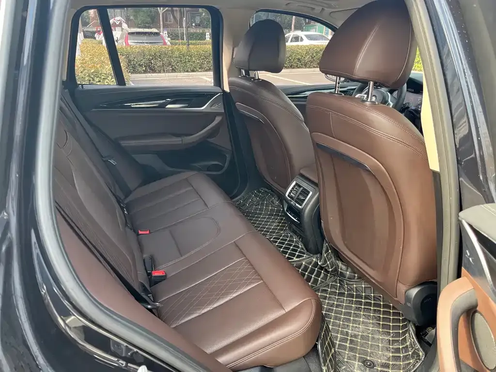 BMW iX3 2022 из CN, фото 8