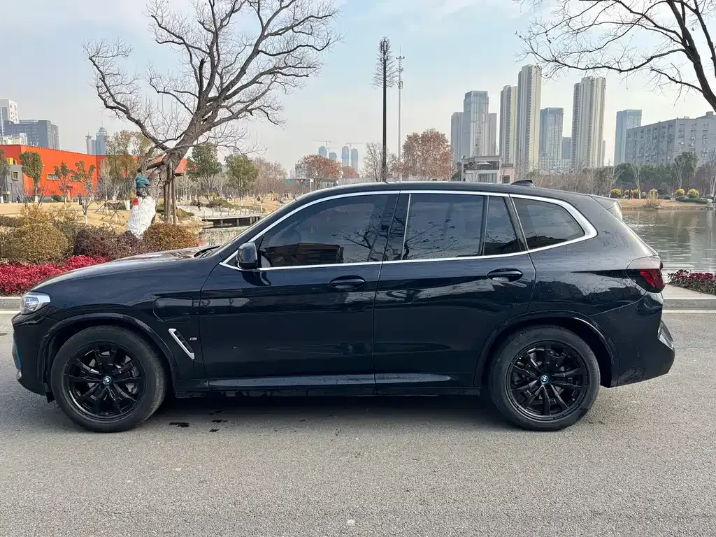 BMW iX3 2022 из CN, фото 9