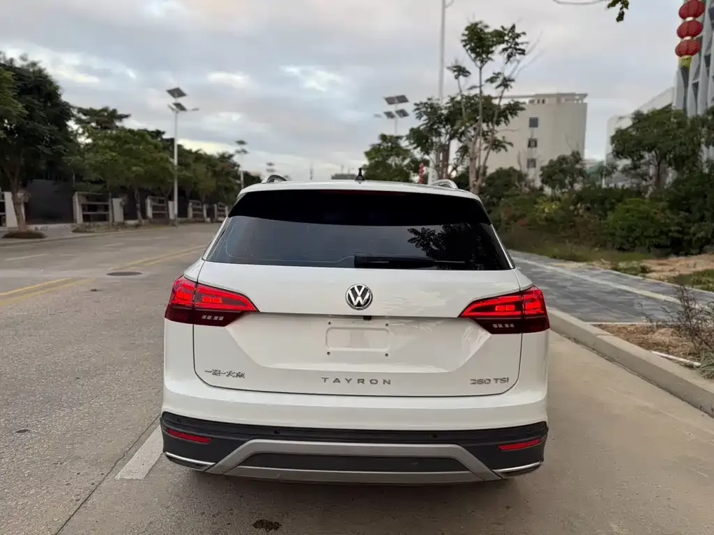 Volkswagen Tayron 2022 из CN, фото 8