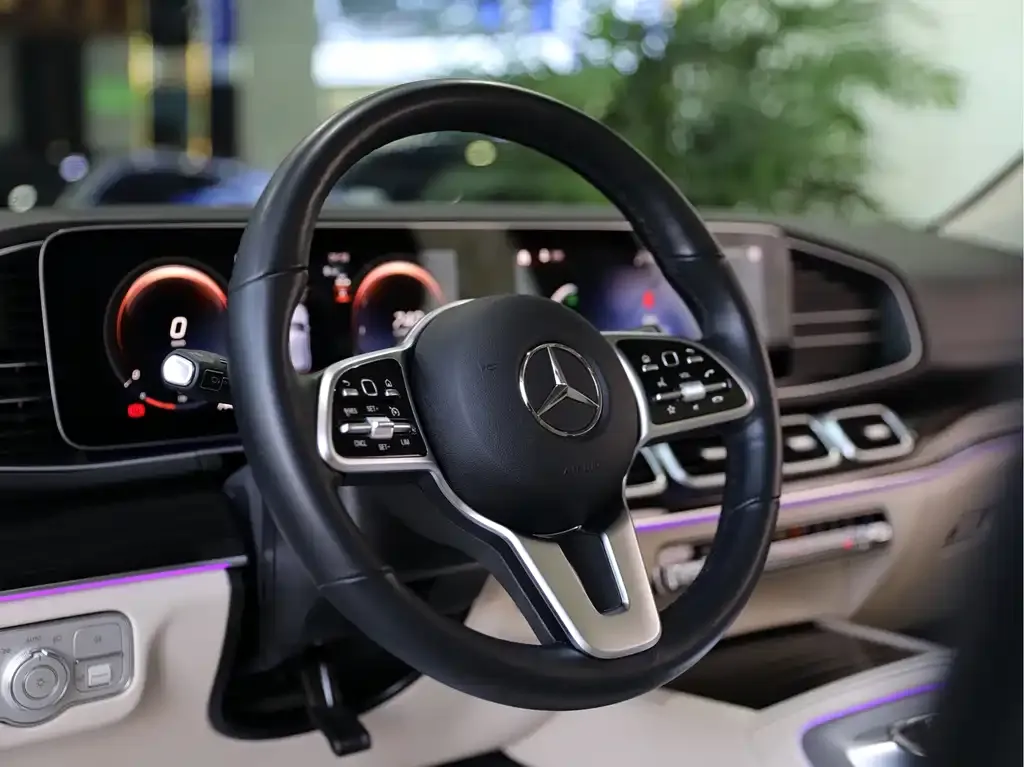 Mercedes-Benz GLE — фото 5