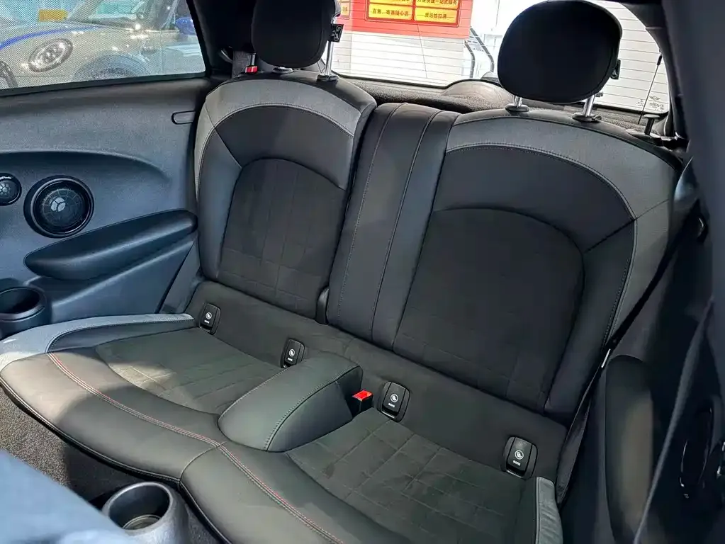 MINI JCW (John Cooper Works) 2022 из CN, фото 5