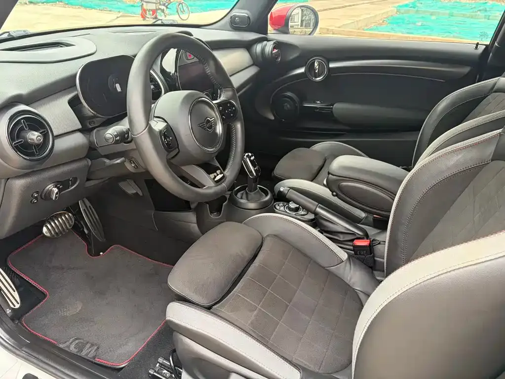 MINI JCW (John Cooper Works) 2022 из CN, фото 7