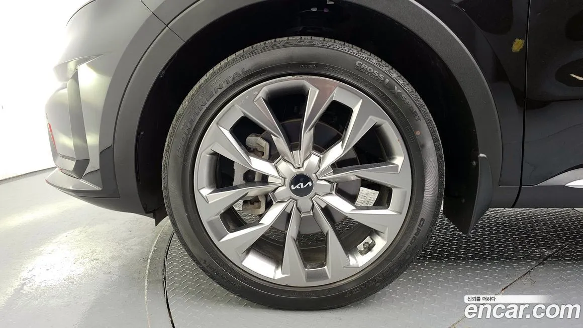 Kia Sorento — фото 6