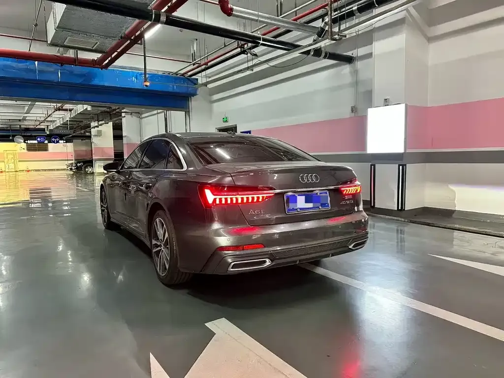 Audi A6L 2021 из CN, фото 2