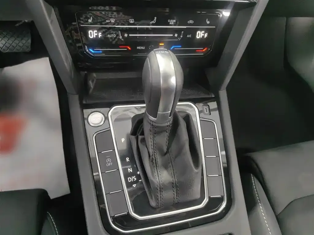 Volkswagen Magotan 2021 из CN, фото 5
