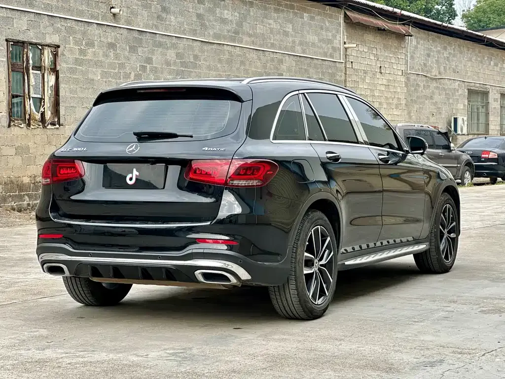 Mercedes-Benz GLC 2021 из CN, фото 10