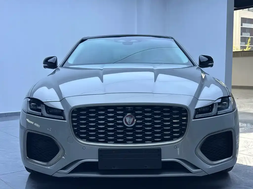 Jaguar XFL 2023 из CN, фото 3