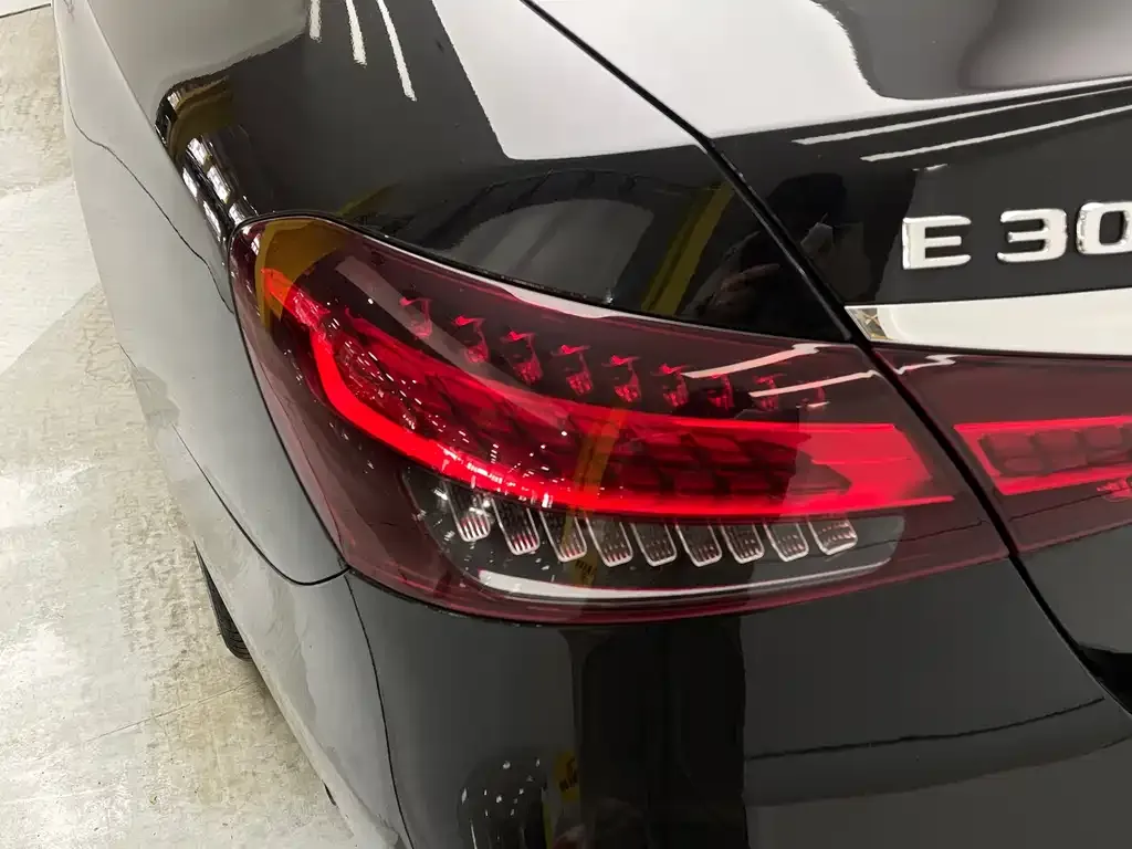 Mercedes-Benz E-Class 2023 из CN, фото 6