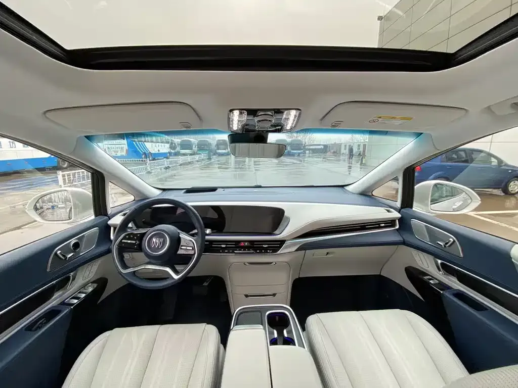 Buick Century 2023 из CN, фото 5