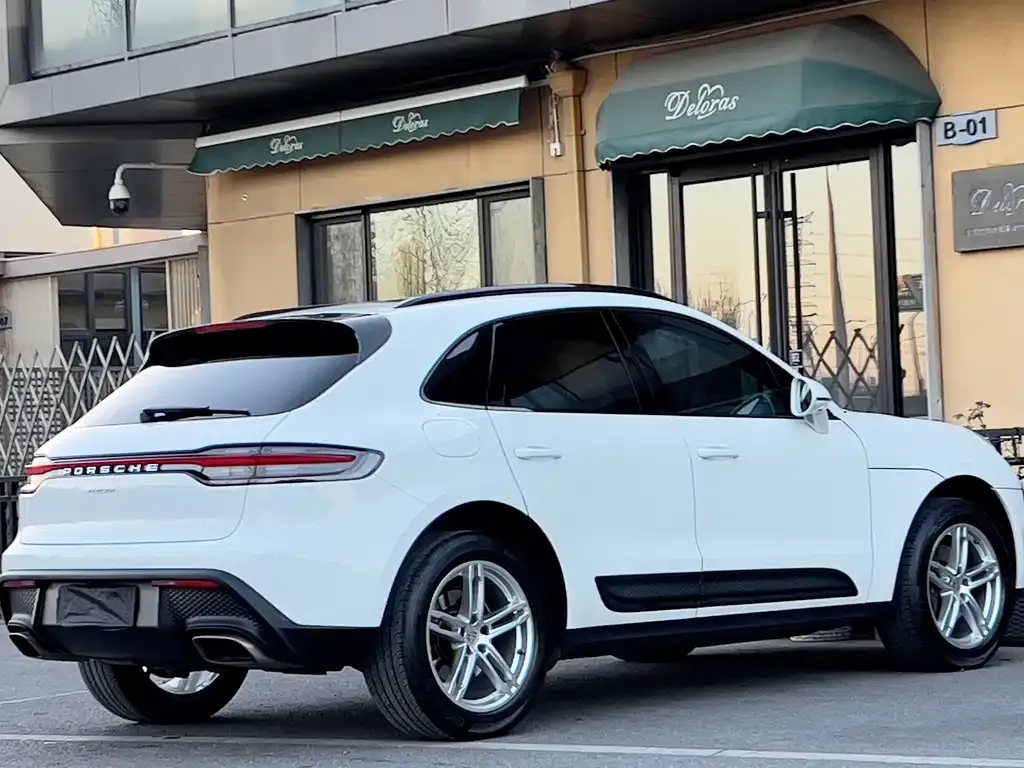 Porsche Macan 2024 из CN, фото 8