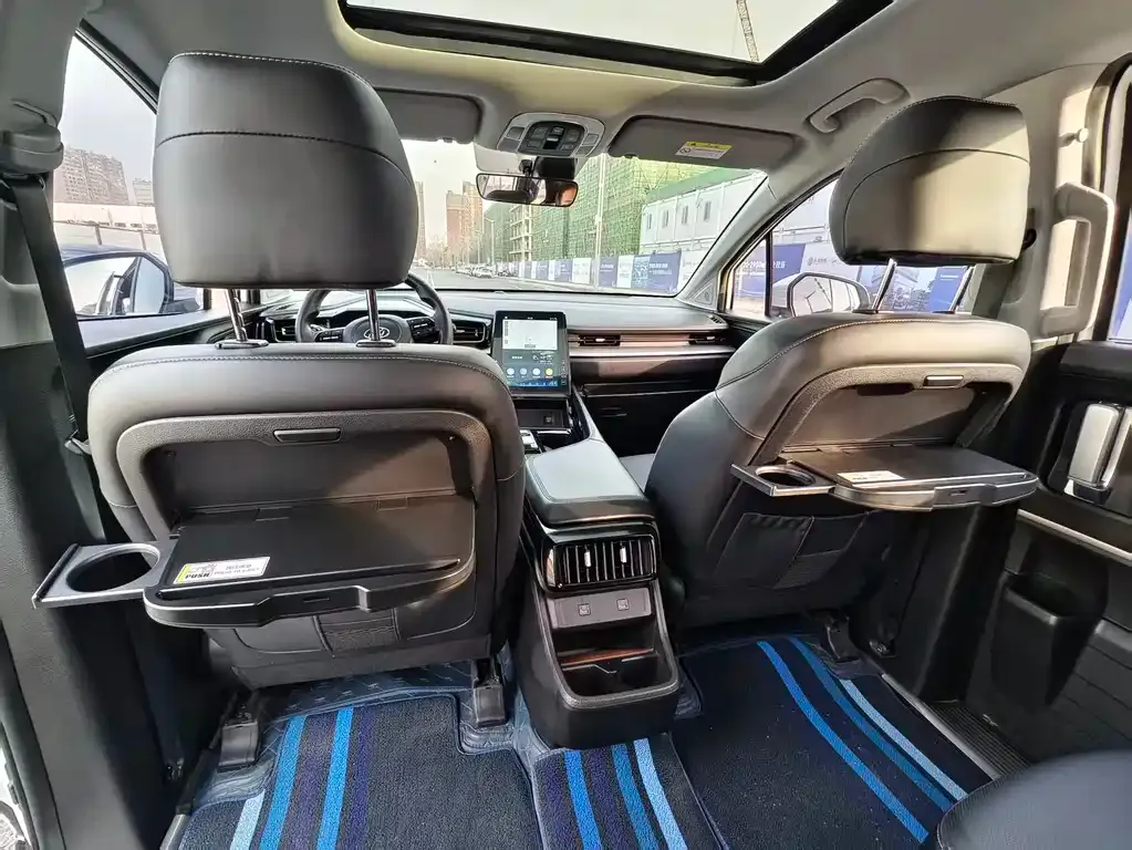 Hyundai Custo 2023 из CN, фото 10