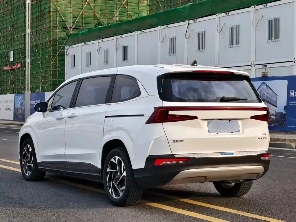 Hyundai Custo 2023 из CN, фото 3