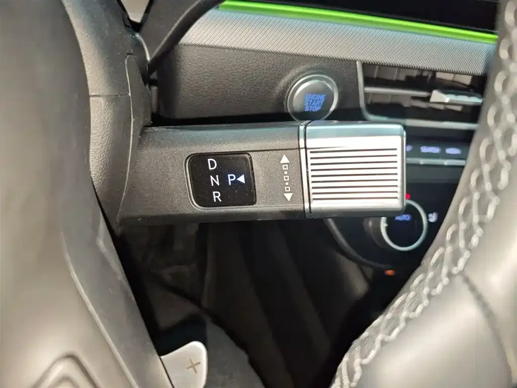 Hyundai Sonata 2025 из CN, фото 8