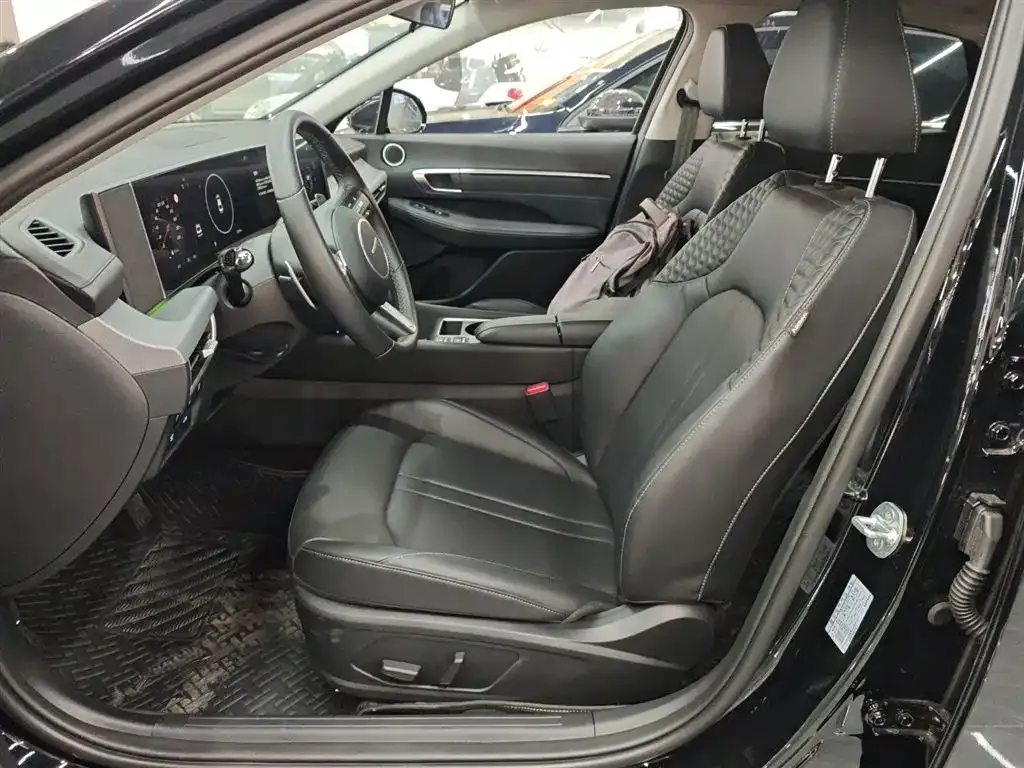 Hyundai Sonata 2025 из CN, фото 4
