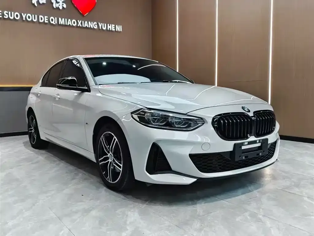 BMW 1 Series 2023 из CN, фото 6