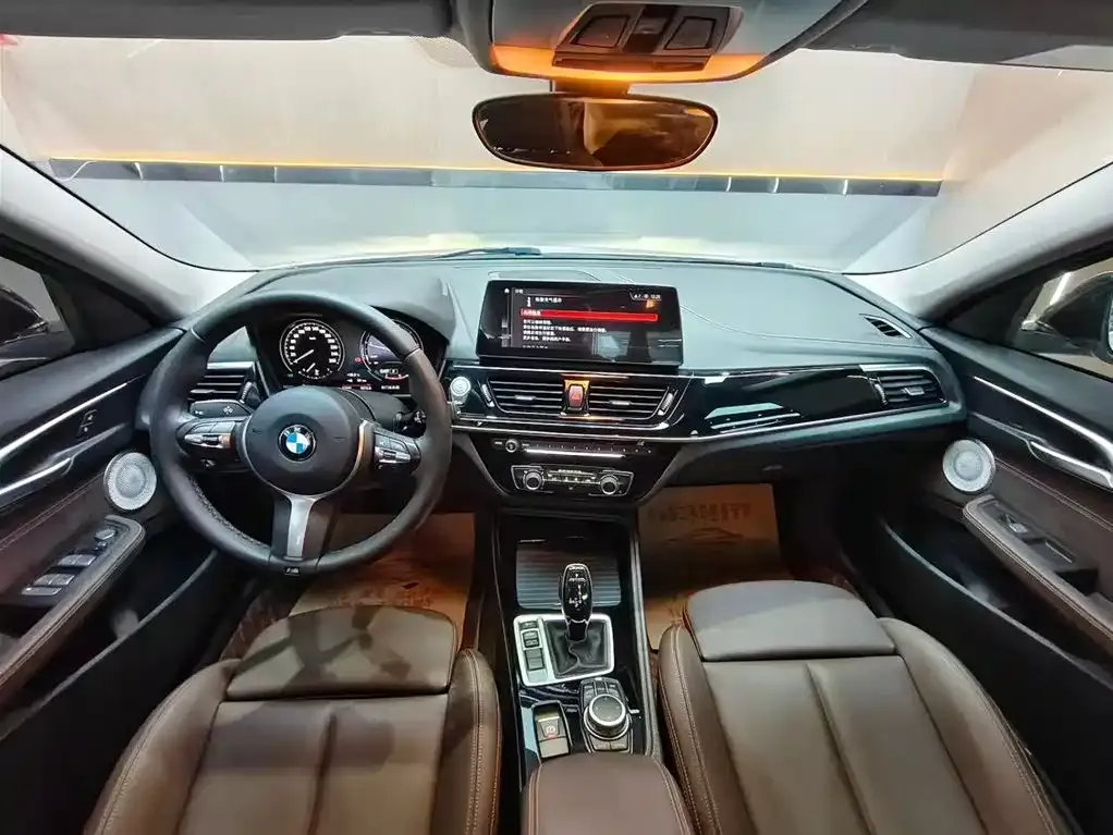 BMW 1 Series 2023 из CN, фото 5