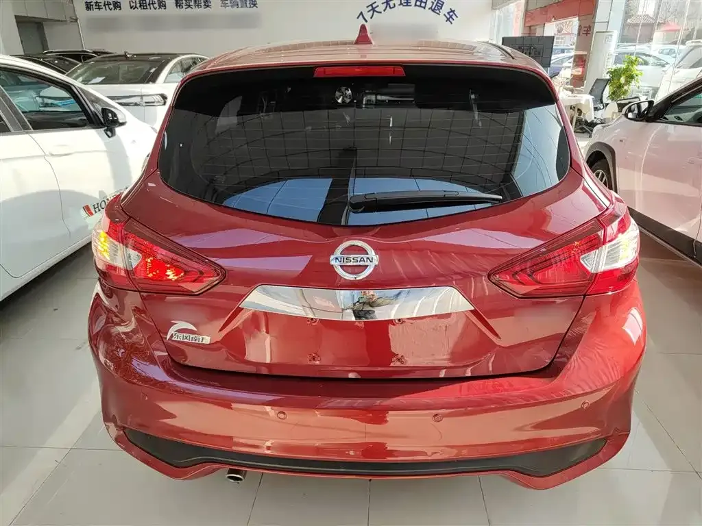 Nissan Tiida 2022 из CN, фото 6