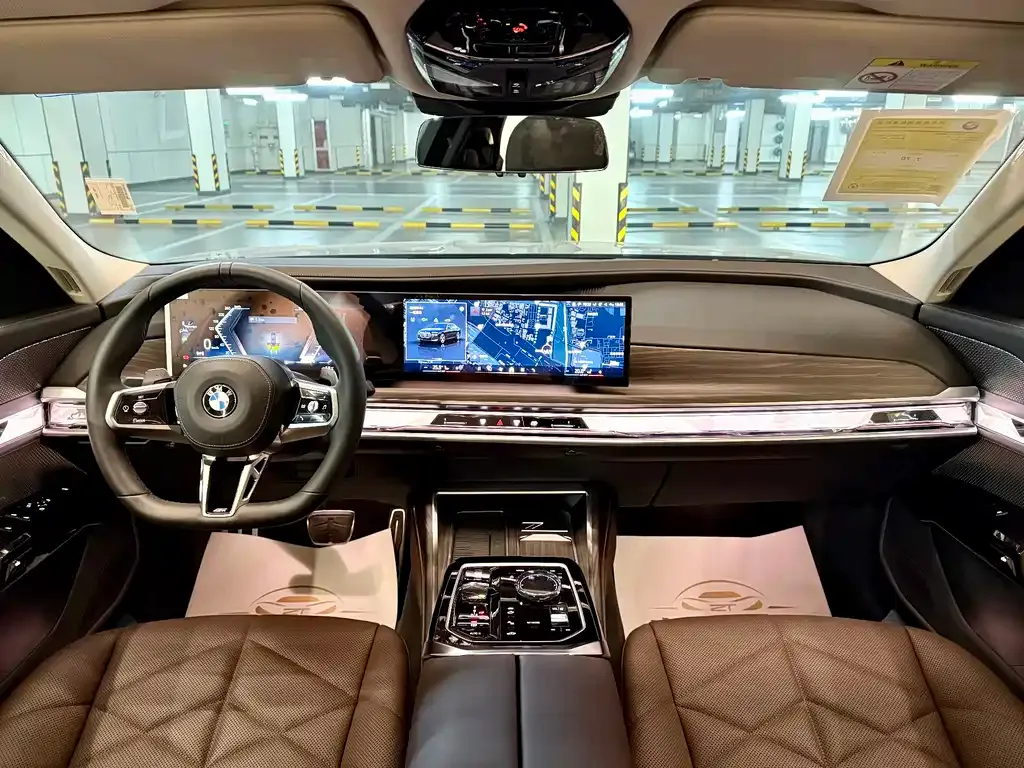 BMW 7 Series 2025 из CN, фото 3