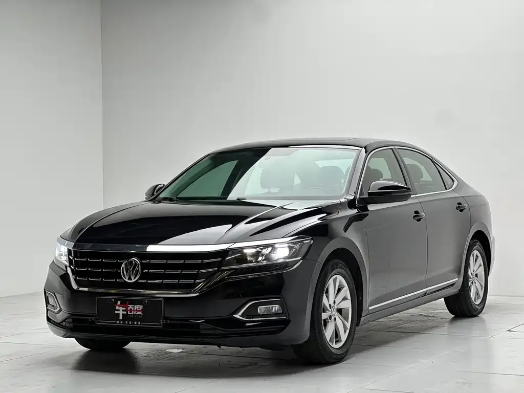 Volkswagen Passat 2021 из CN, фото 1