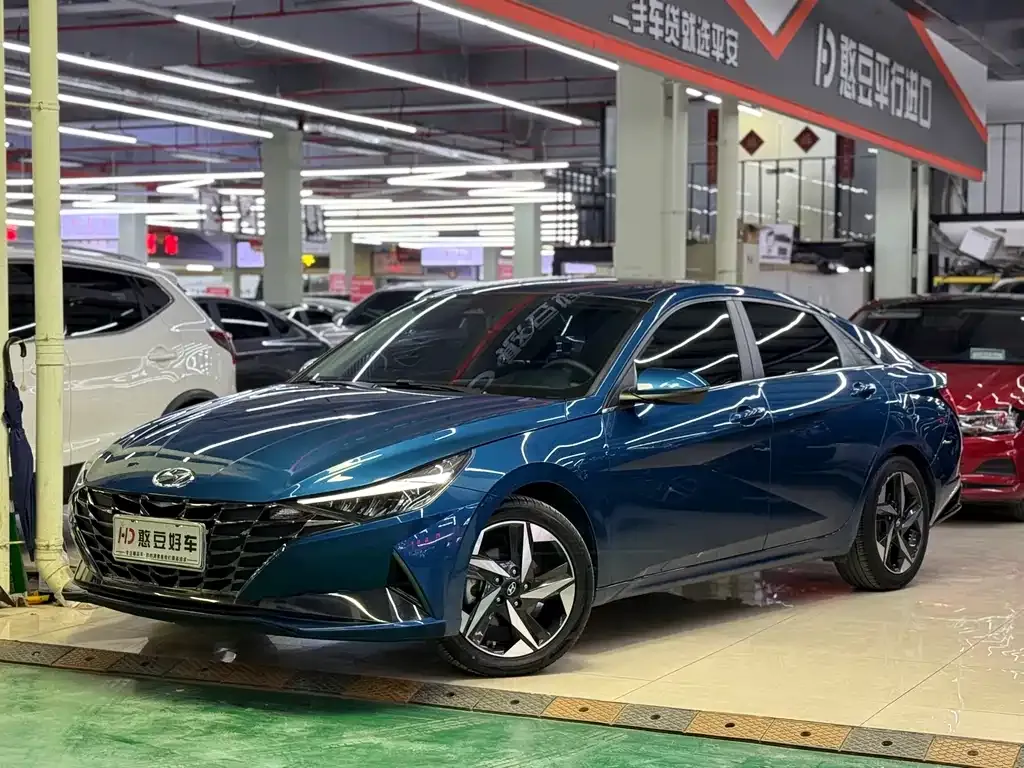 Hyundai Elantra 2021 из CN, фото 1