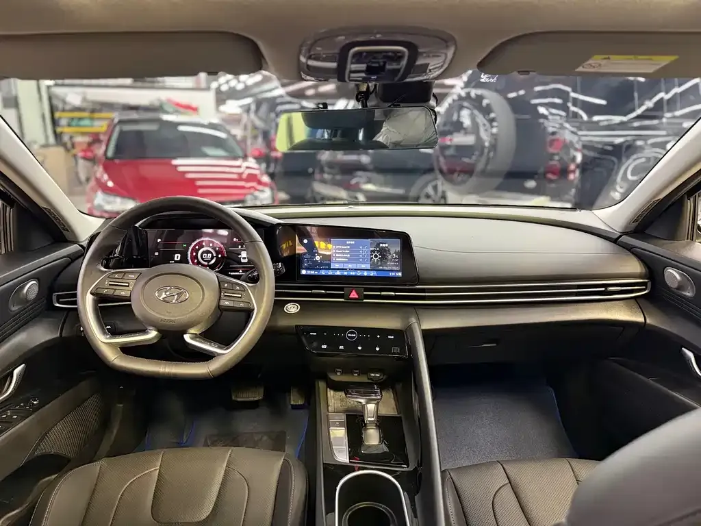 Hyundai Elantra 2021 из CN, фото 7