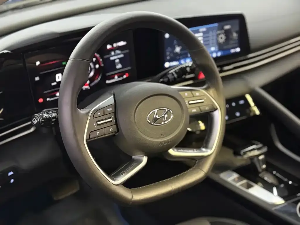 Hyundai Elantra 2021 из CN, фото 6