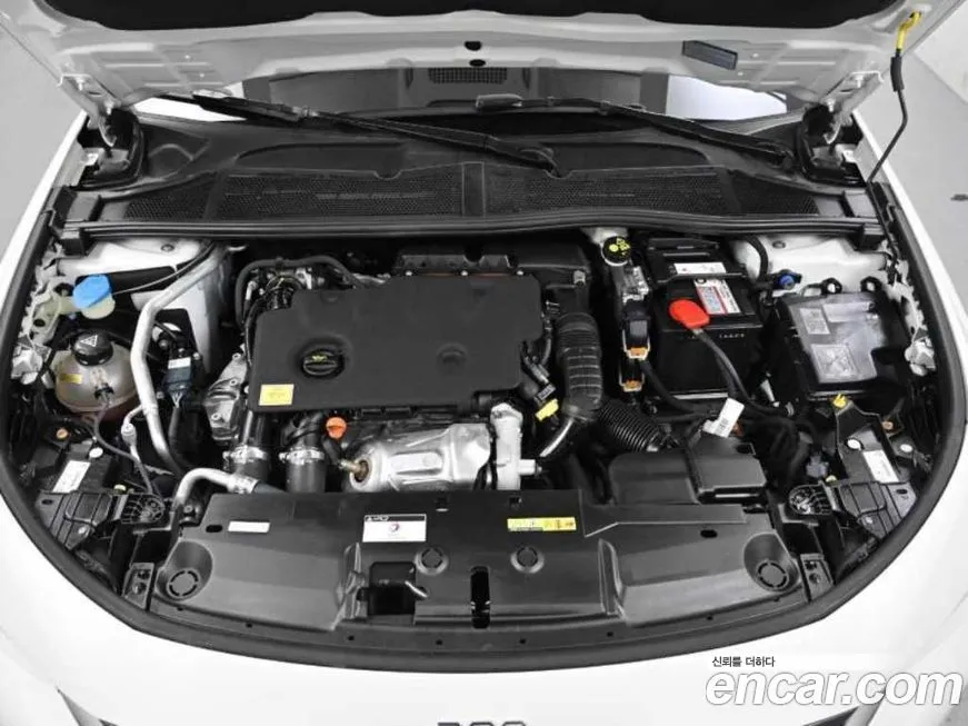 Peugeot 308 2023 из KR, фото 9