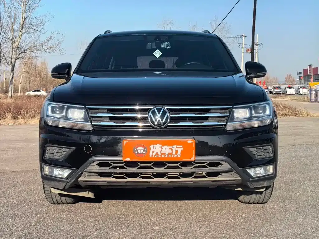 Volkswagen Tiguan L 2021 из CN, фото 2