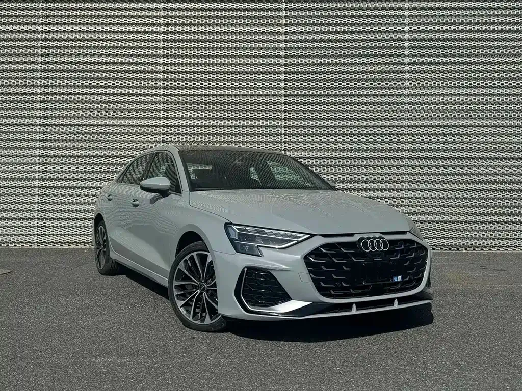 Audi A3 2024 из CN, фото 6