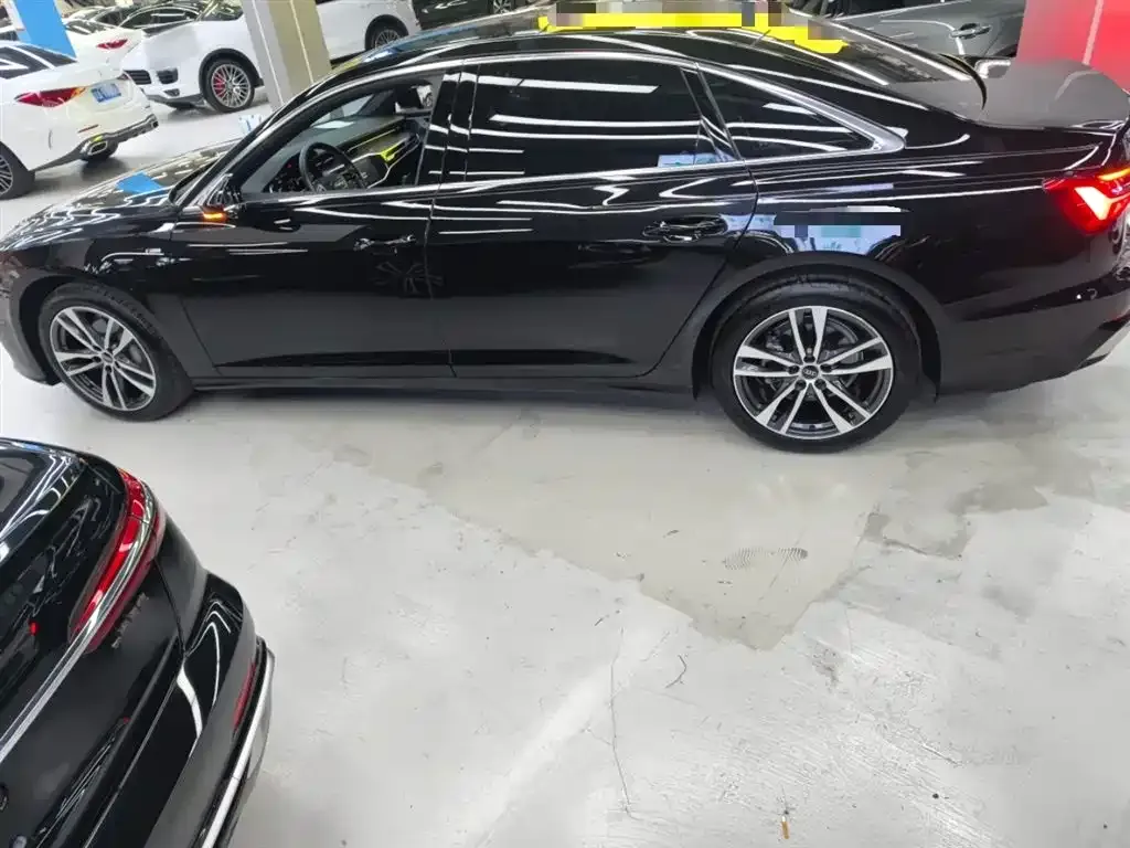 Audi A6L 2025 из CN, фото 5