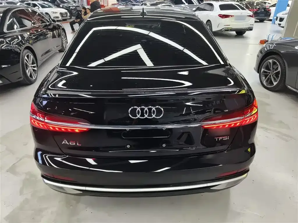 Audi A6L 2025 из CN, фото 3