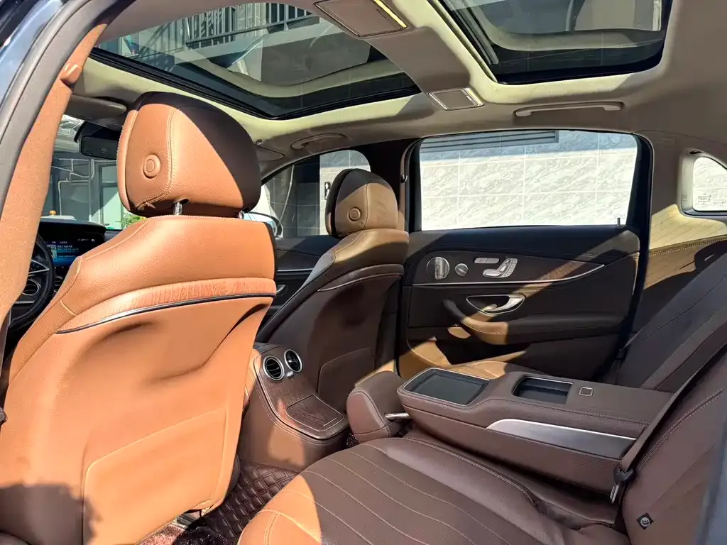 Mercedes-Benz E-Class 2021 из CN, фото 9