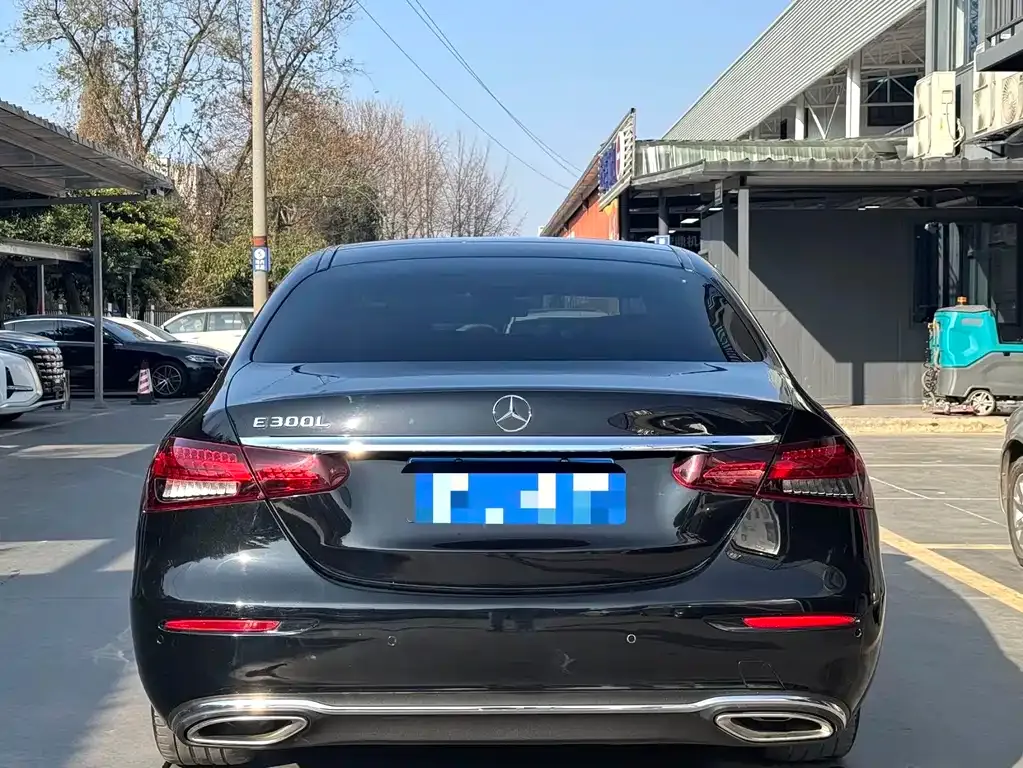 Mercedes-Benz E-Class 2021 из CN, фото 4