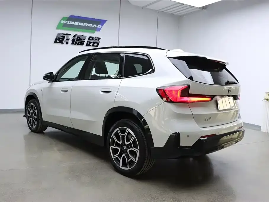 BMW X1 2024 из CN, фото 8