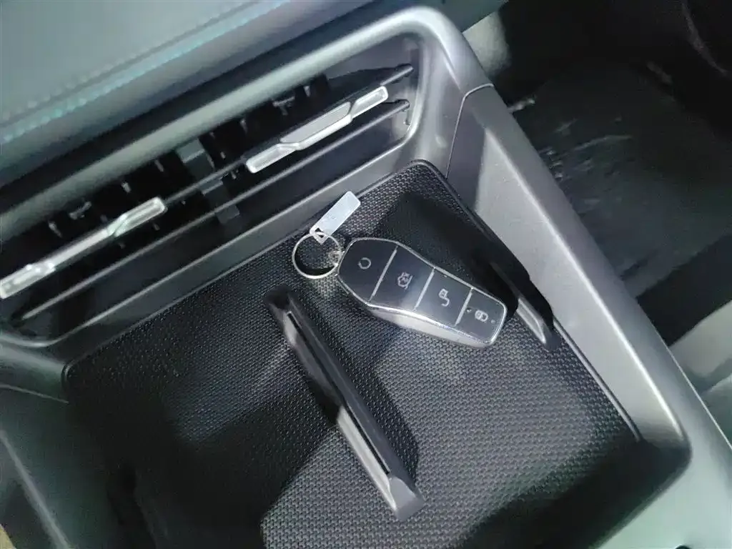 BYD Qin PLUS 2025 из CN, фото 9