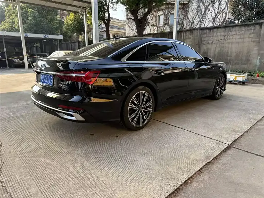 Audi A6L 2025 из CN, фото 6