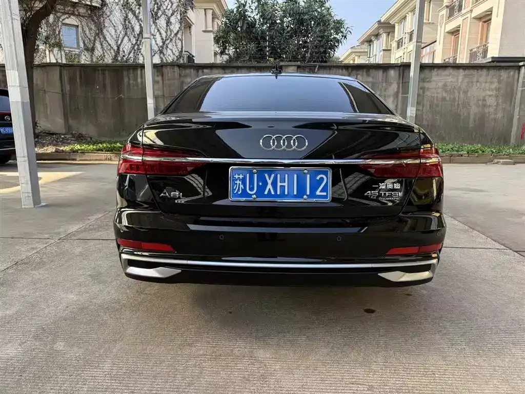 Audi A6L 2025 из CN, фото 7