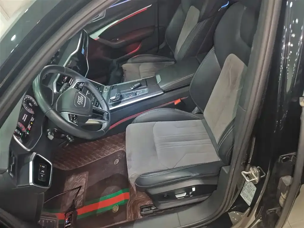 Audi A6L 2023 из CN, фото 10
