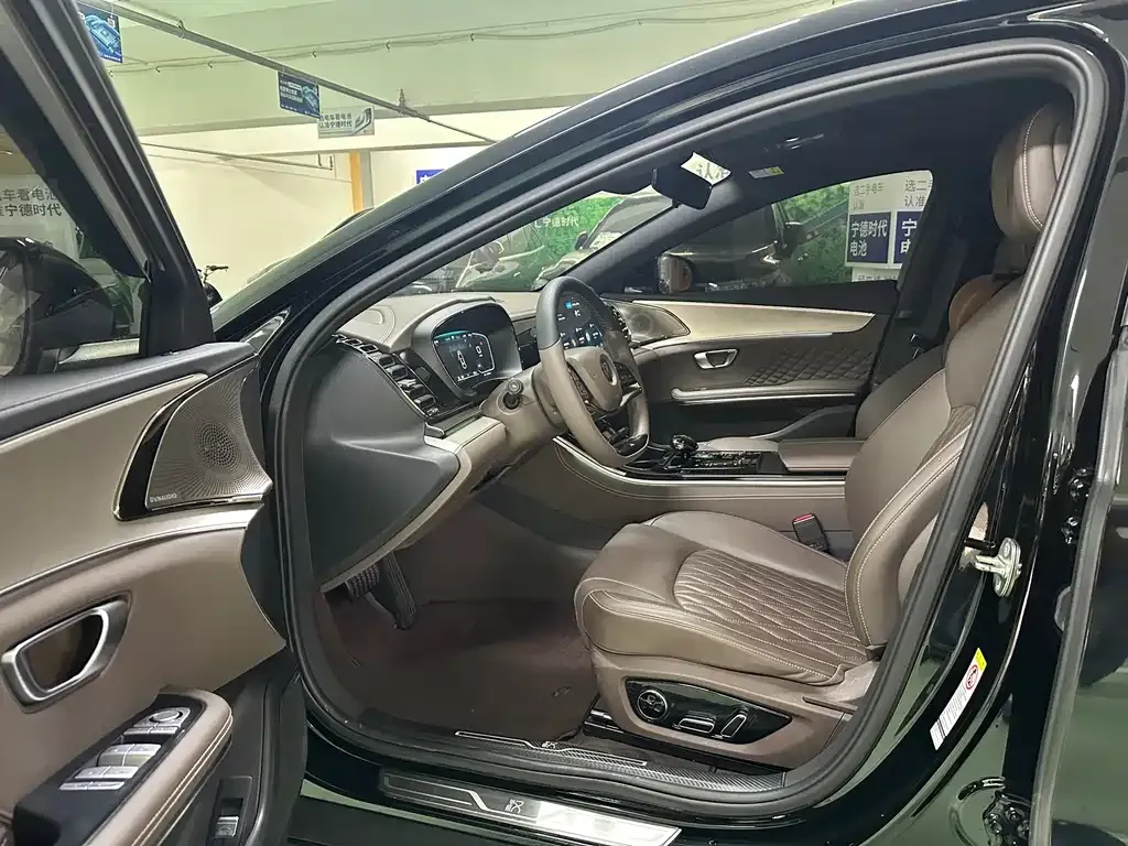 BYD Han 2023 из CN, фото 7