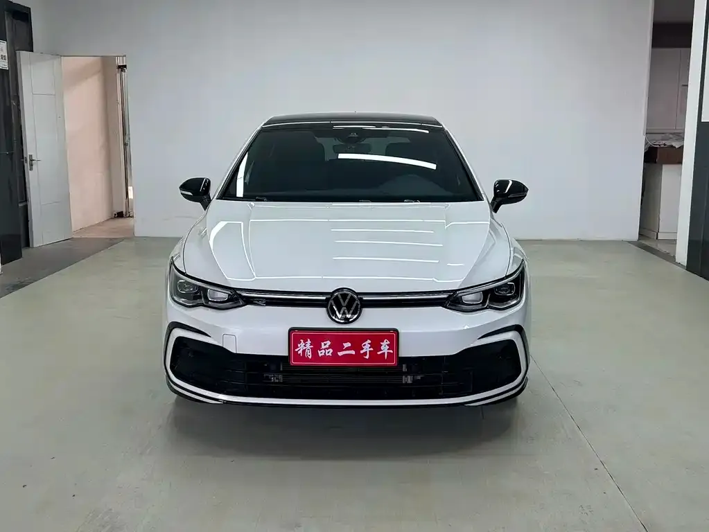 Volkswagen Golf 2023 из CN, фото 7