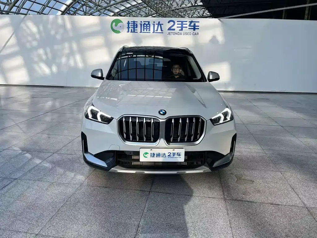 BMW X1 2024 из CN, фото 3