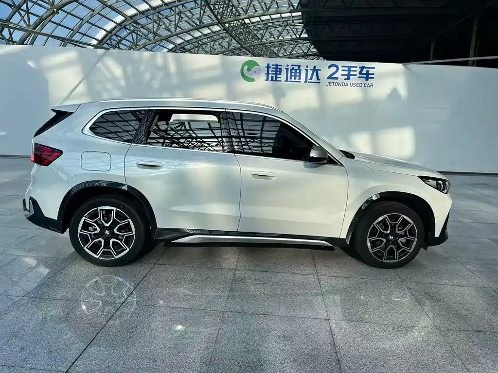 BMW X1 2024 из CN, фото 5