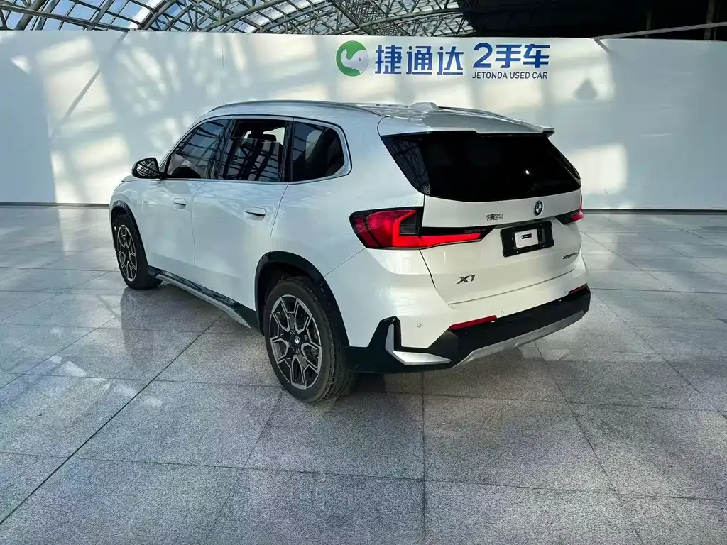 BMW X1 2024 из CN, фото 10
