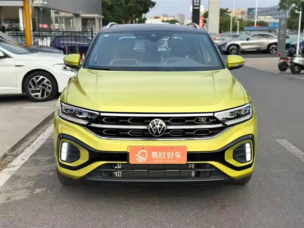 Volkswagen T-Roc 2023 из CN, фото 2