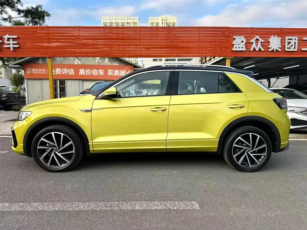 Volkswagen T-Roc 2023 из CN, фото 4