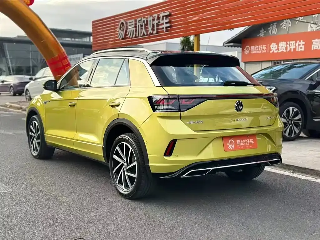 Volkswagen T-Roc 2023 из CN, фото 9