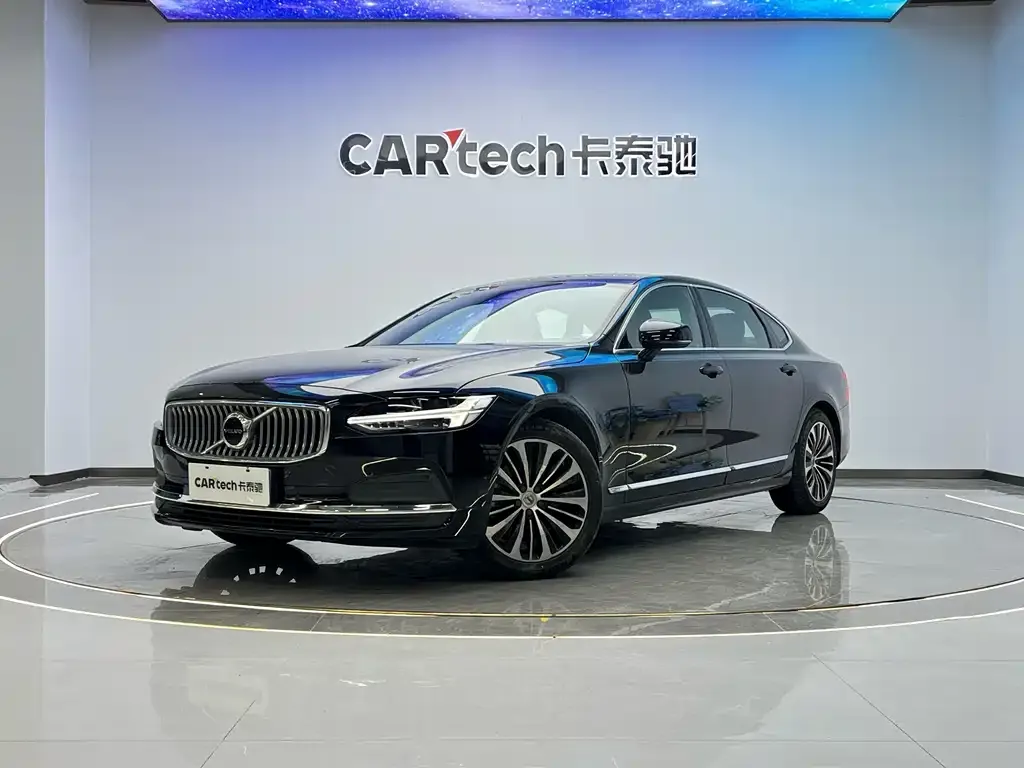Volvo S90 2024 из CN, фото 1