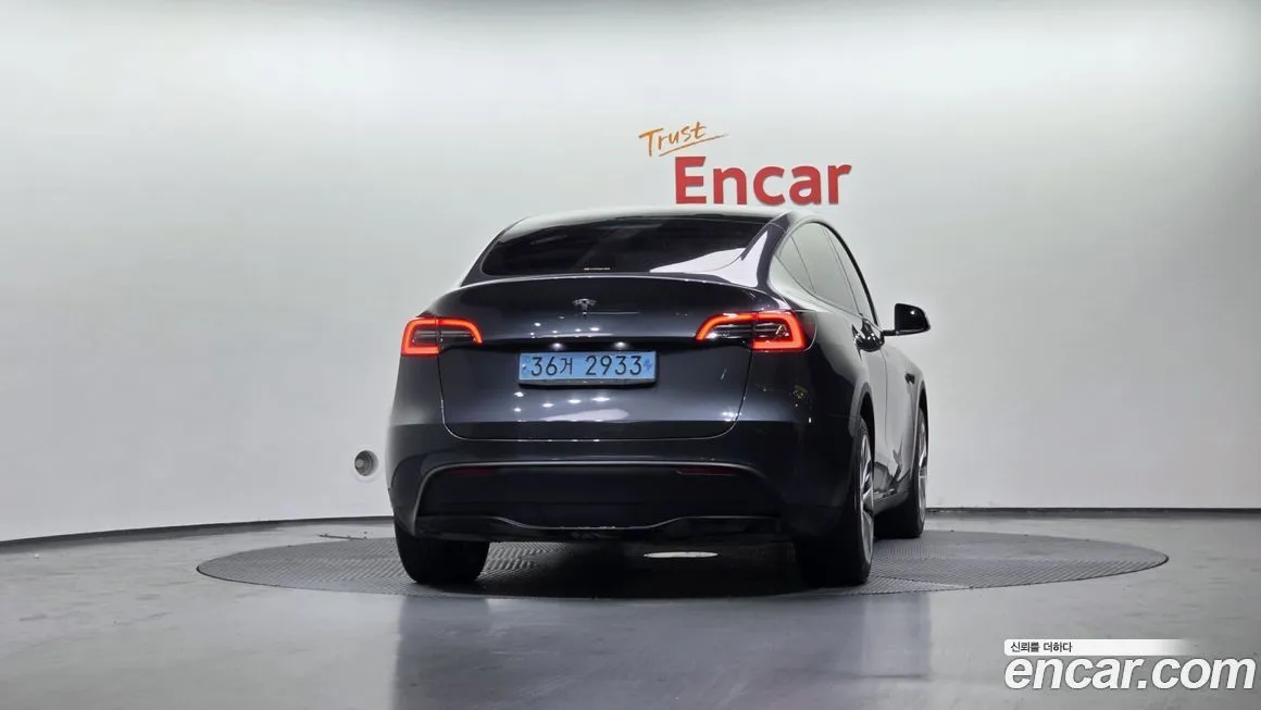 Tesla Model Y 2023 из KR, фото 9