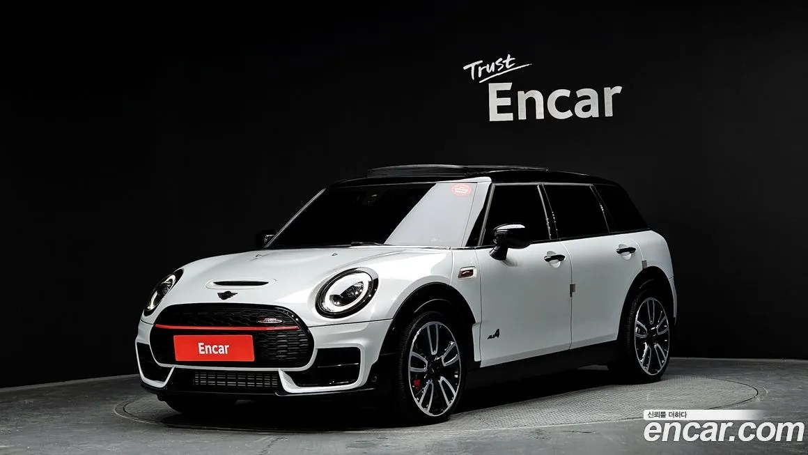 Mini Clubman — фото 1
