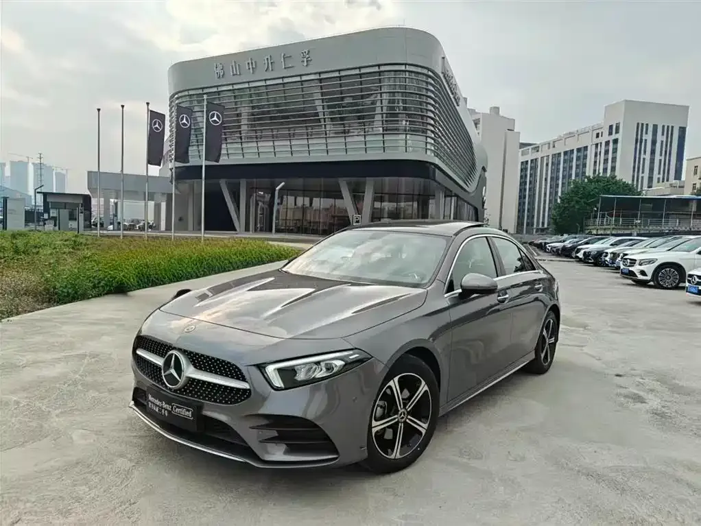 Mercedes-Benz A-Class 2023 из CN, фото 1